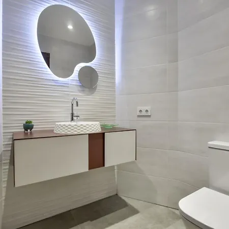 Guzman - Senieta * كاليبي