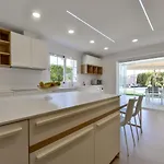 Guzman - Senieta Villa *