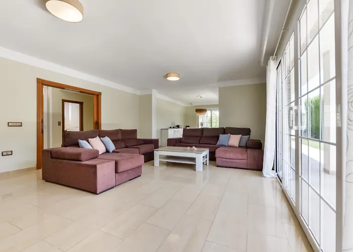 Villa Guzman - Senieta *