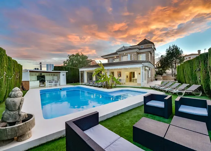 Guzman - Senieta Villa *